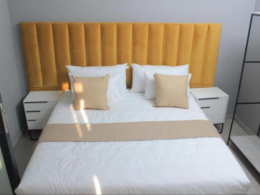 Room image 3