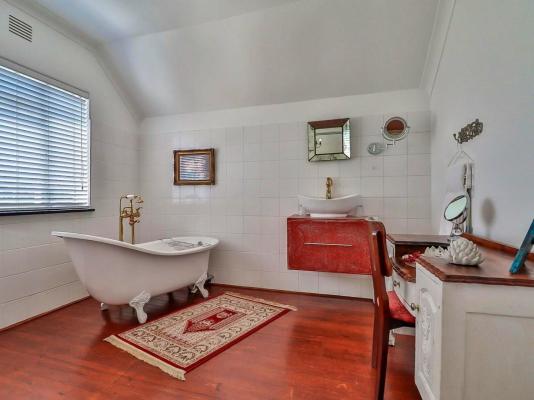 Milkwood Manor House - 248527