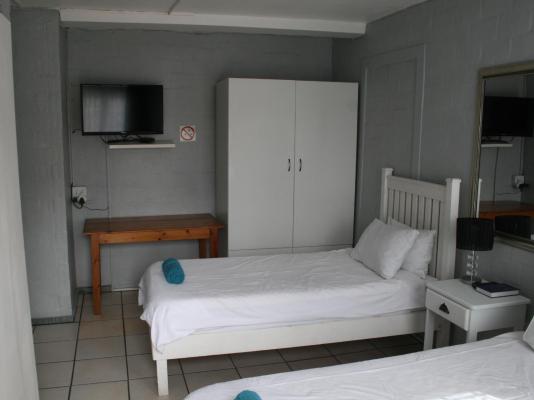 Crow's Nest Self-Catering Accommodation - 248788