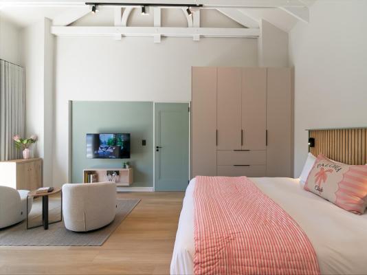 Room image 6