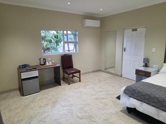 The Sea Breeze Guest House - 249088