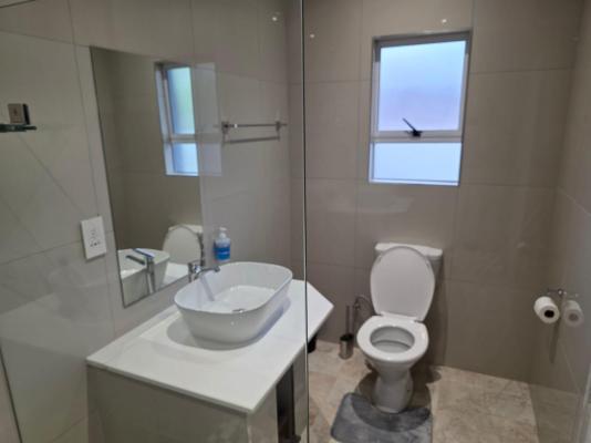 The Sea Breeze Guest House - 249096