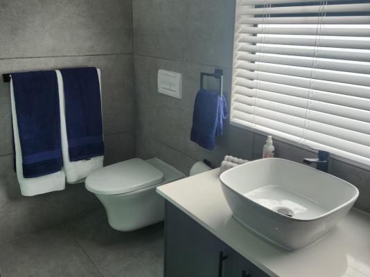 Room image 33