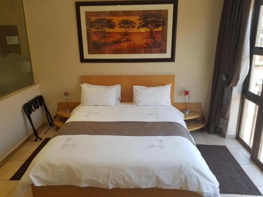 Room image 2