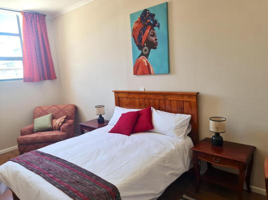 Room image 12