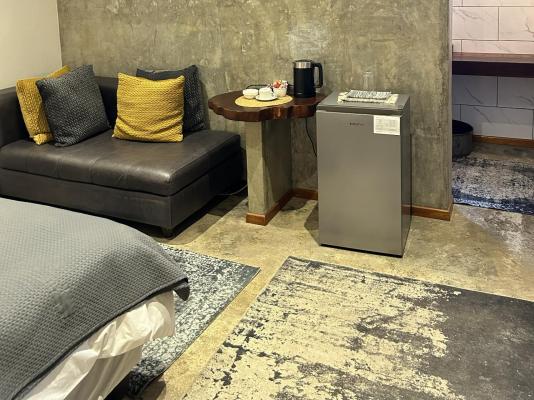 Room image 17
