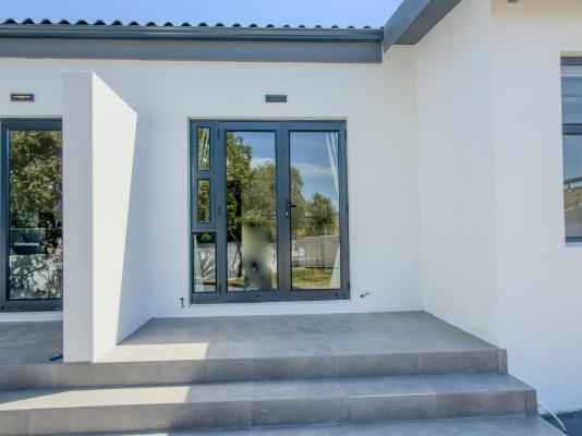 Catalyst Guesthouse - 249983