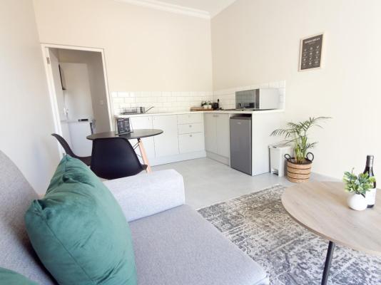 Catalyst Guesthouse - 250010