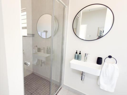 Catalyst Guesthouse - 250012