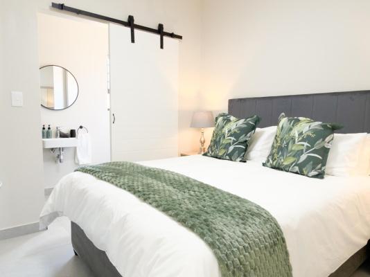 Catalyst Guesthouse - 250016
