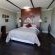 Isla Riverside Lodge - 250041