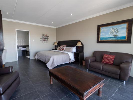 Isla Riverside Lodge - 250058