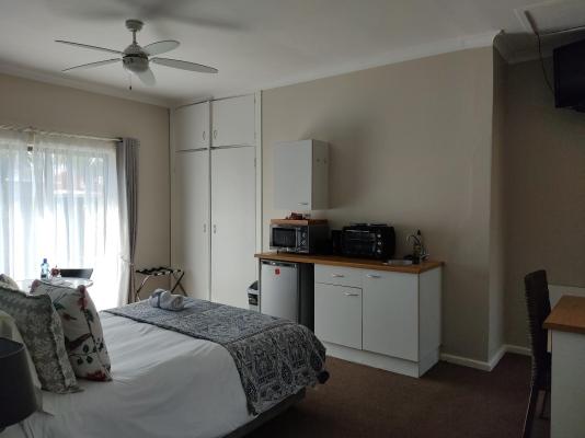 Room image 16