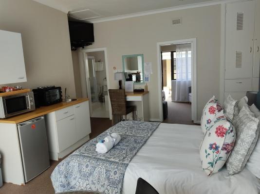 Palm Beach Guesthouse - 250105