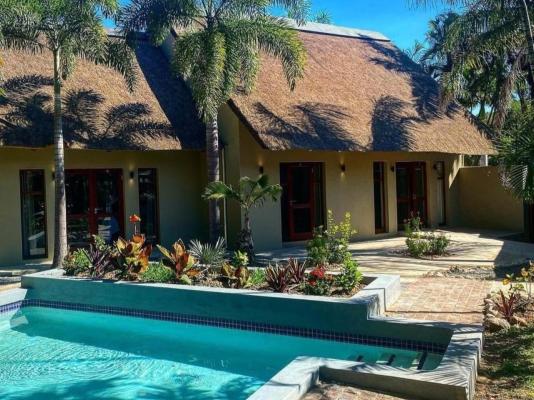 La Lechere Guest House - 250112
