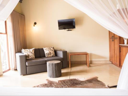 La Lechere Guest House - 250145
