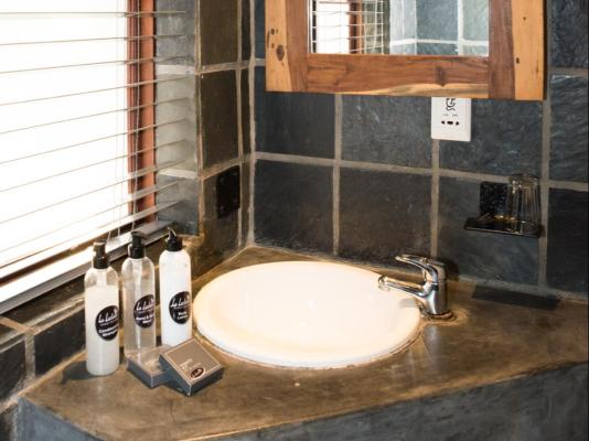 La Lechere Guest House - 250157