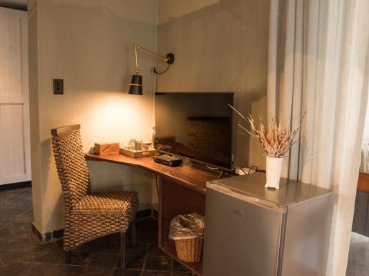 La Lechere Guest House - 250175
