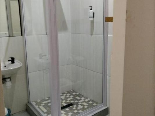 Room image 1
