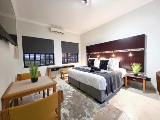 Promenade Place Nelspruit - 250584