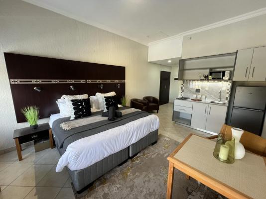 Promenade Place Nelspruit - 250589