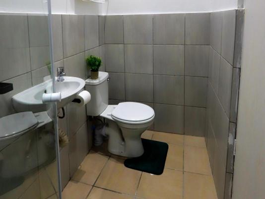 Room image 4