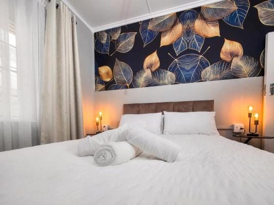 Room image 4