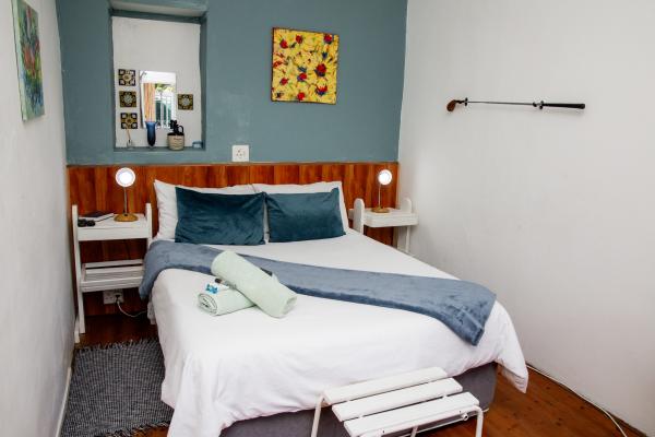 Room image 2