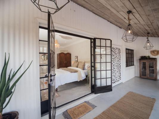 Room image 3