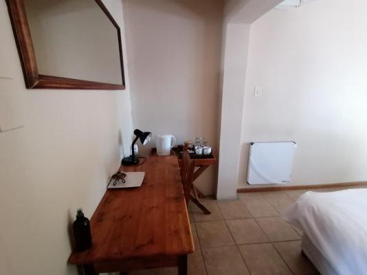 Room image 1