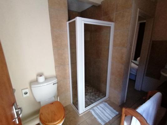 Room image 2