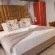 Lakefield Hotel - 250990