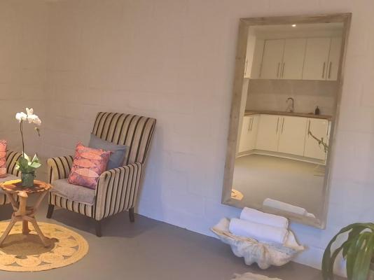 Southern Right Guest House - 251203