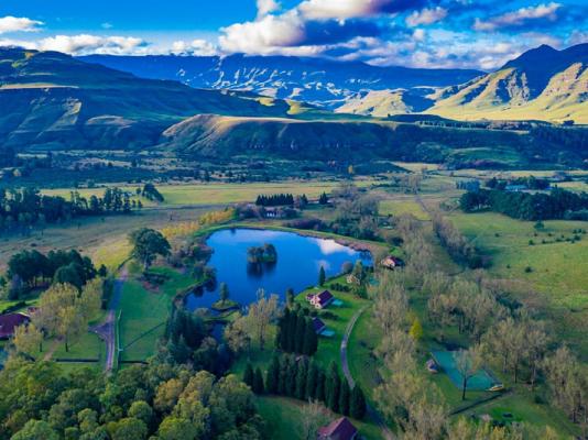 Lake Naverone - 251218