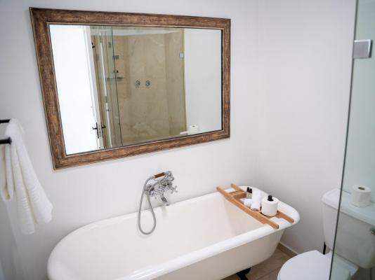 Oniro Guest House - 251295