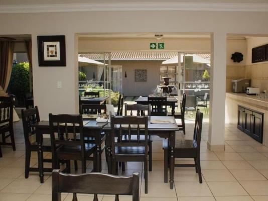 Oaklands Inn & Conference Centre - 251338