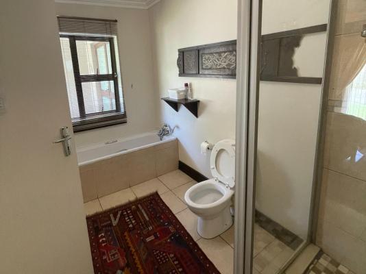 Oaklands Inn & Conference Centre - 251362
