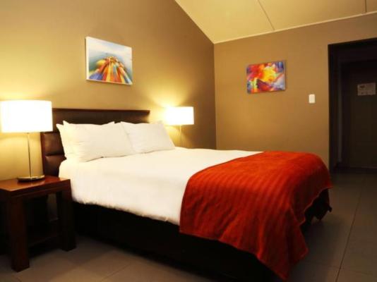 Room image 1