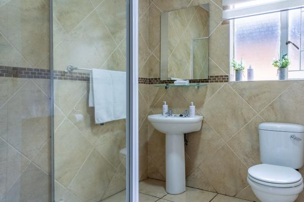 Sunrock Guesthouse - 252139