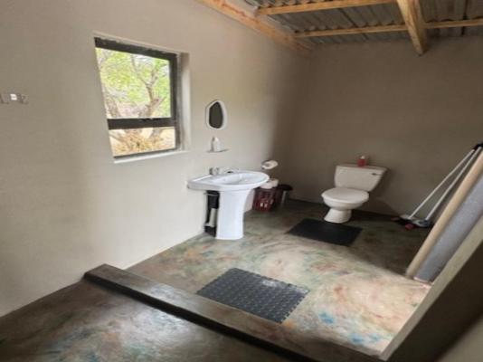 Room image 7