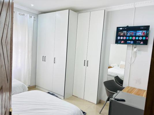 P Wake Luna Guest house - 252610