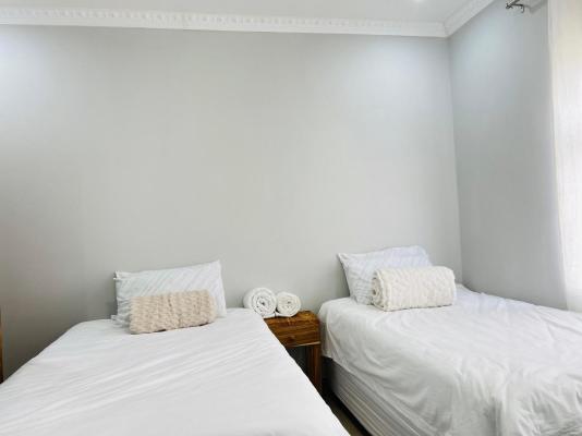 P Wake Luna Guest house - 252612