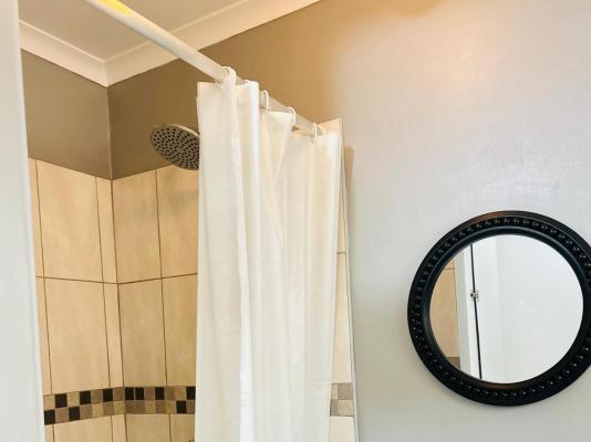 P Wake Luna Guest house - 252623