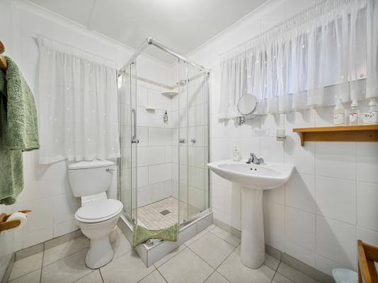 Room 1 Bathroom