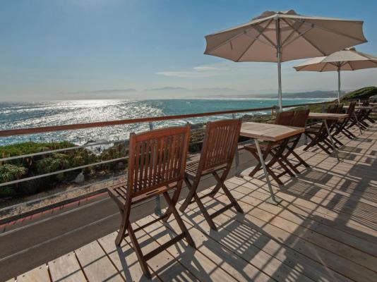 Whalesong Lodge - 252970