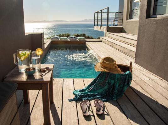 Whalesong Lodge - 252984