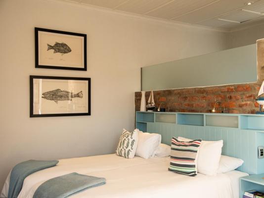 Whalesong Lodge - 253004
