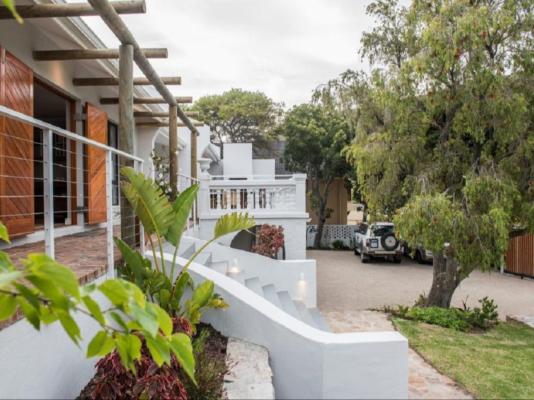 Ridge House - 253023