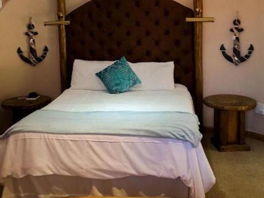 Aark Guest Lodge - 253074