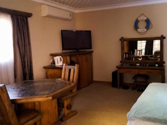 Aark Guest Lodge - 253075